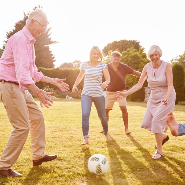 5 valuable reasons to consult a solicitor when writing your will