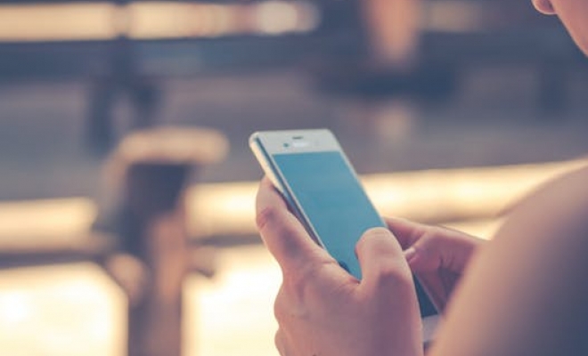 Retirees embracing social, mobile and tablet